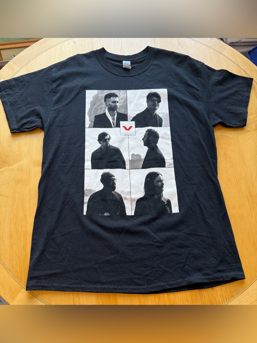 Maroon 5 2021 Tour Band Tee Black Graphic Shirt Size Large